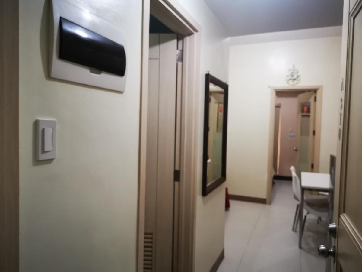 ชาโต เอลิเซ อพาร์ตเมนท์ แซน คลัสเตอร์ Apartment Paranaque City ภายนอก รูปภาพ