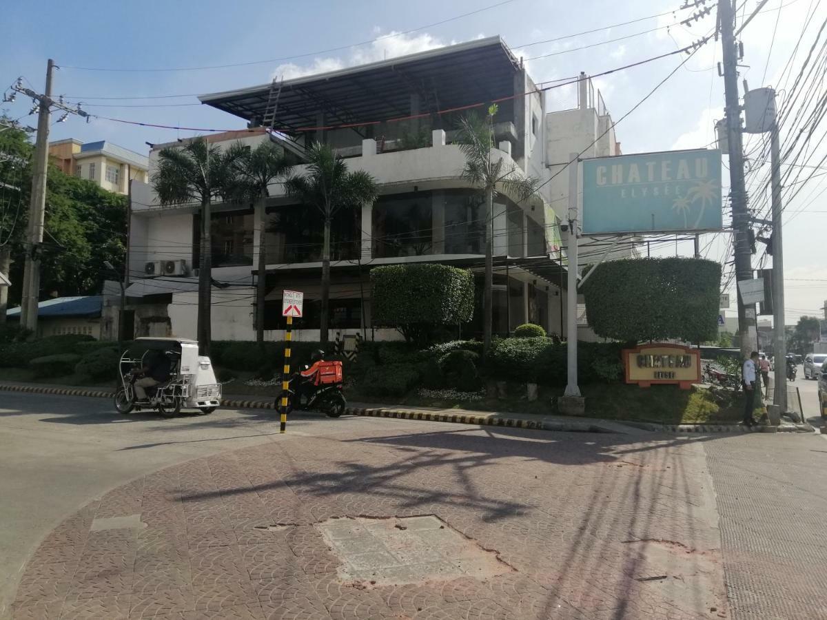 ชาโต เอลิเซ อพาร์ตเมนท์ แซน คลัสเตอร์ Apartment Paranaque City ภายนอก รูปภาพ