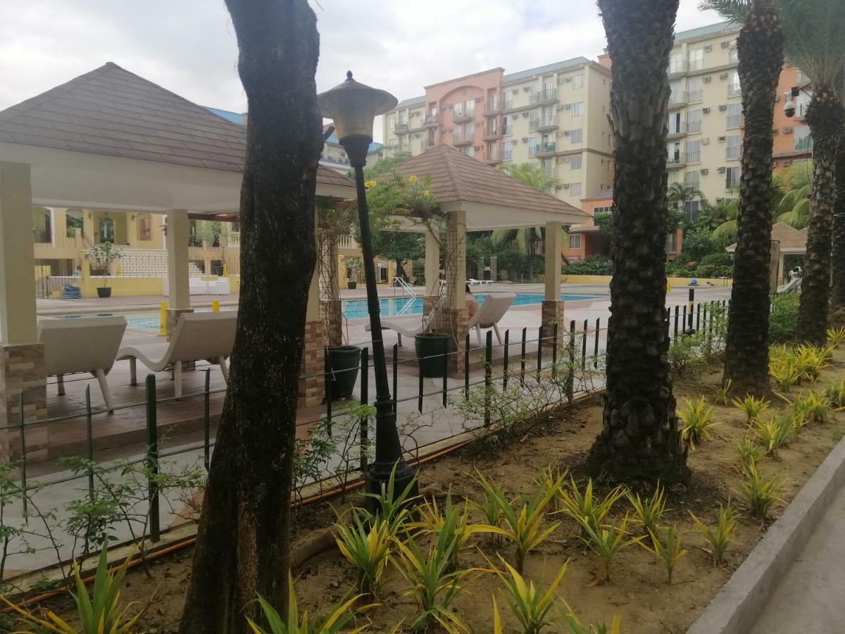 ชาโต เอลิเซ อพาร์ตเมนท์ แซน คลัสเตอร์ Apartment Paranaque City ภายนอก รูปภาพ