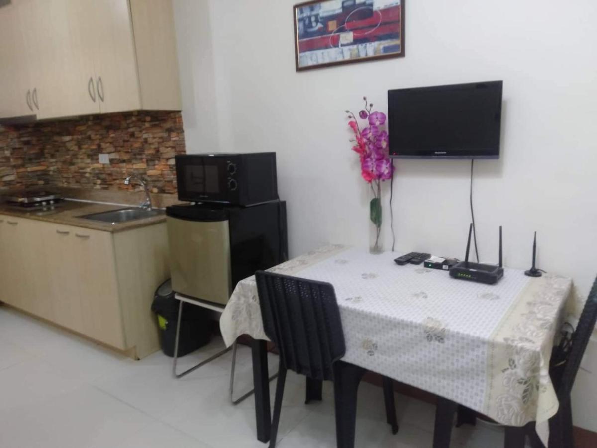 ชาโต เอลิเซ อพาร์ตเมนท์ แซน คลัสเตอร์ Apartment Paranaque City ภายนอก รูปภาพ