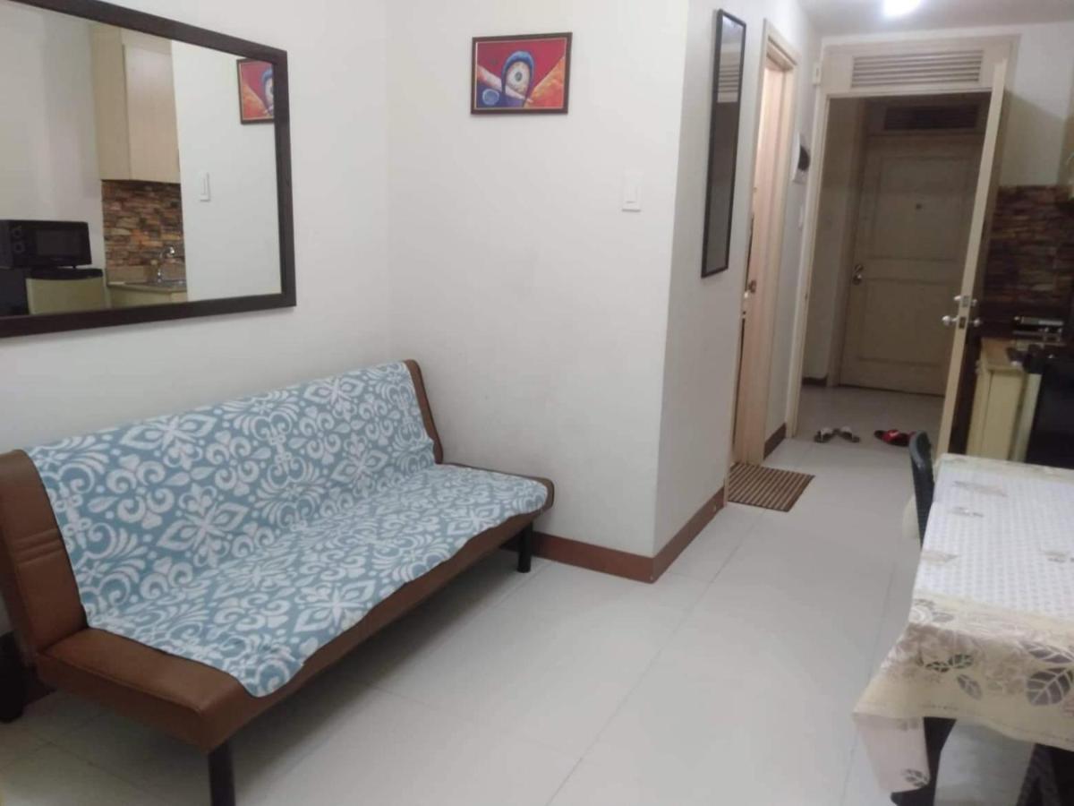 ชาโต เอลิเซ อพาร์ตเมนท์ แซน คลัสเตอร์ Apartment Paranaque City ภายนอก รูปภาพ